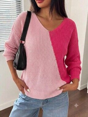 First Love Two-Tone Pink V-Neck Chunky Knit Sweater